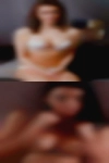 Nude woman play self