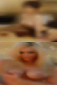 Modest women sex swingers.